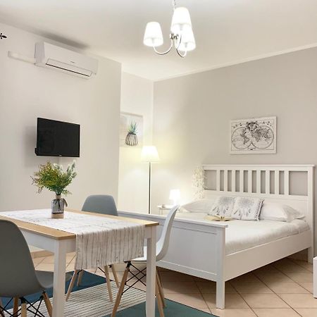 Berlino 17 Apartamento Olbia Exterior foto